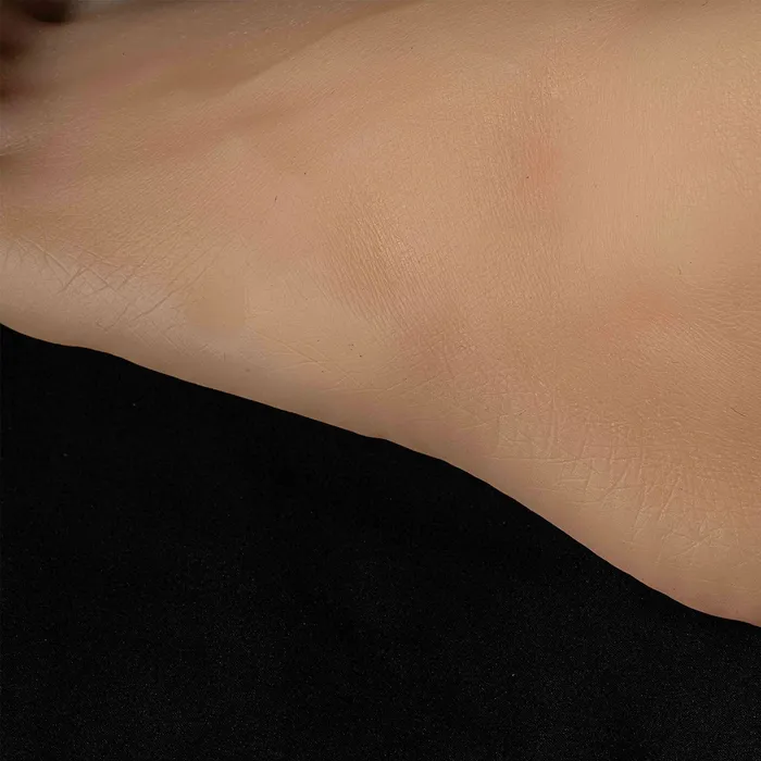 Female feet replicas in TPE AU size 5 EUR 36 choose a Pair or a Single foot ShhhAE Female Sex Toys