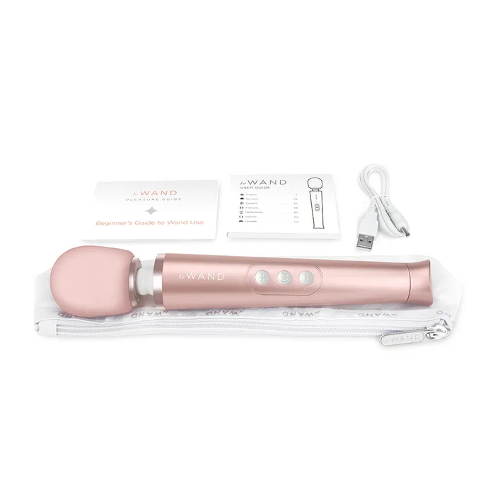 Le Wand Petite Entrenue Vibrators