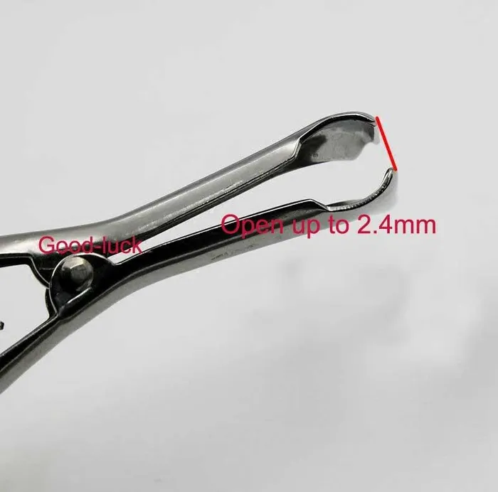 ShhhOb Dildos Nostril speculum stainless steel for BDSM and medical fetish